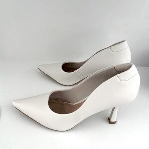 Classic Pointed Toe Stiletto Pumps